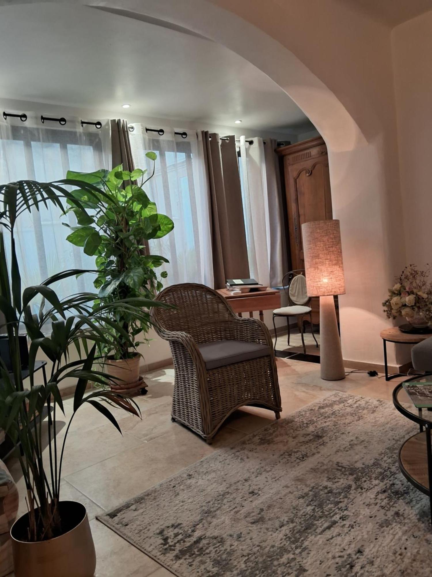 Apartment Le Clos Du Rouet Tarascon
